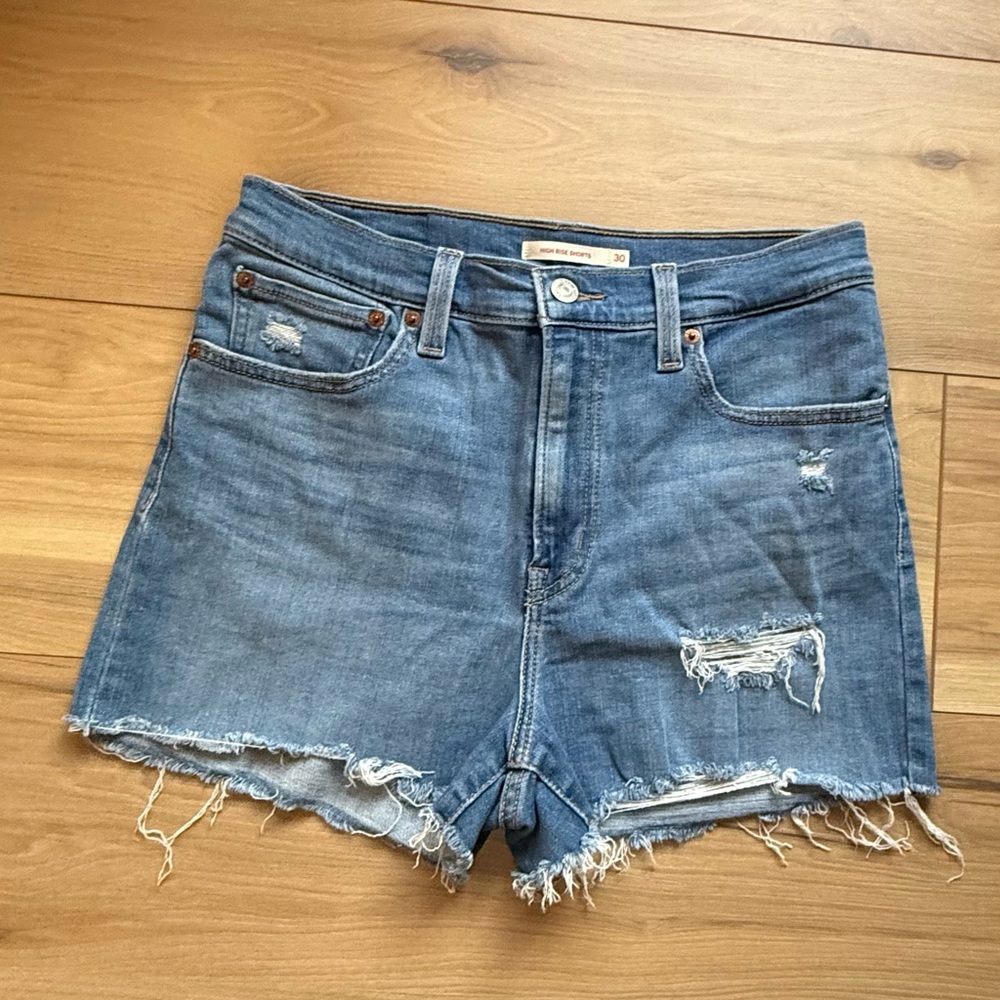 Levi Denim Frayed Hem High-Rise Women's Shorts - Blue